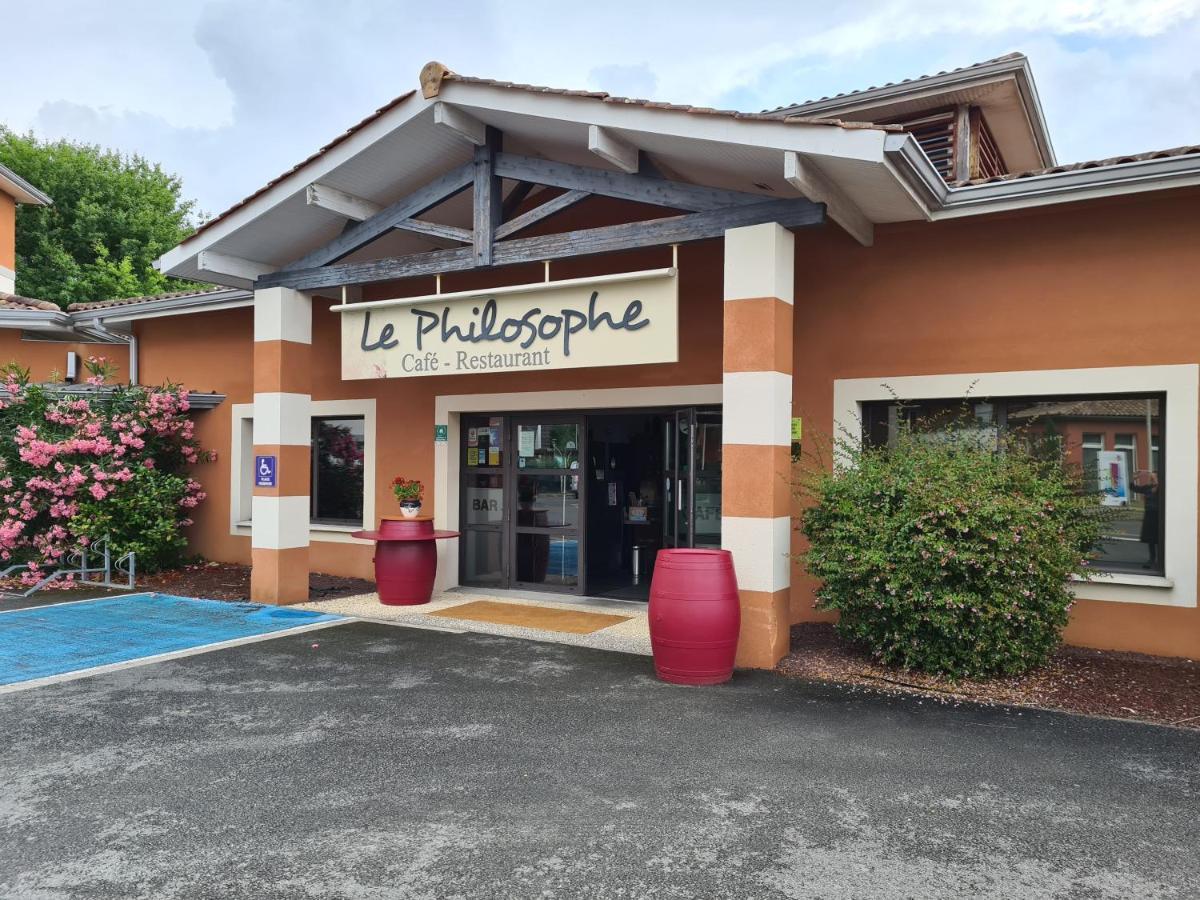 莱拉斯阿肯纳布雷德酒店 拉布雷德 外观 照片
