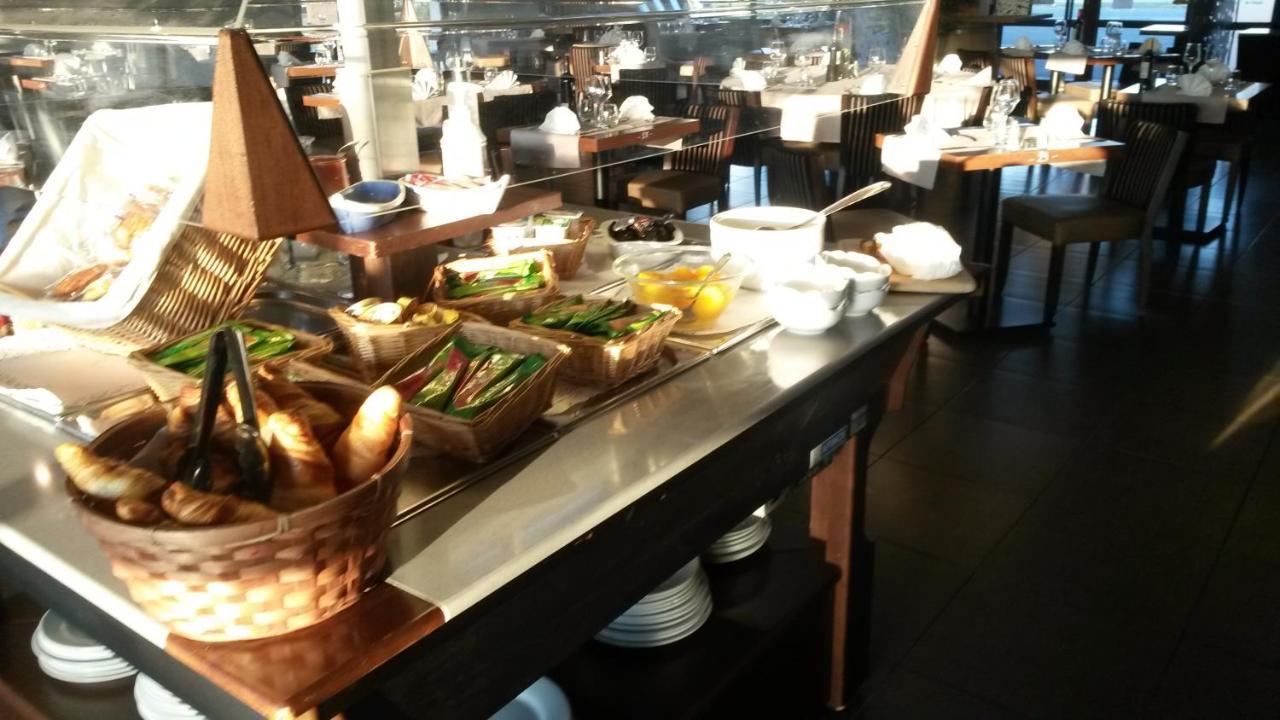 莱拉斯阿肯纳布雷德酒店 拉布雷德 外观 照片